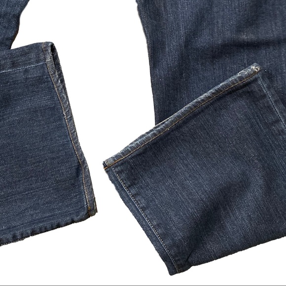 7FAM Relaxed Bootcut Jeans - Picture 5 of 8